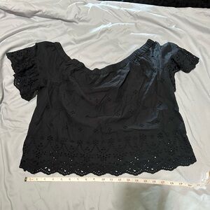 Black Madewell Black Off Shoulder Eyelet Short Sleeve Top Sz L